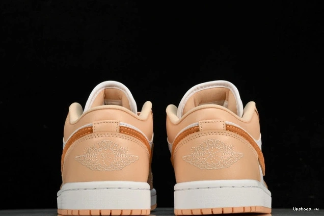 1 Jordan  Haze Low Sunset  DC0774-801 1116